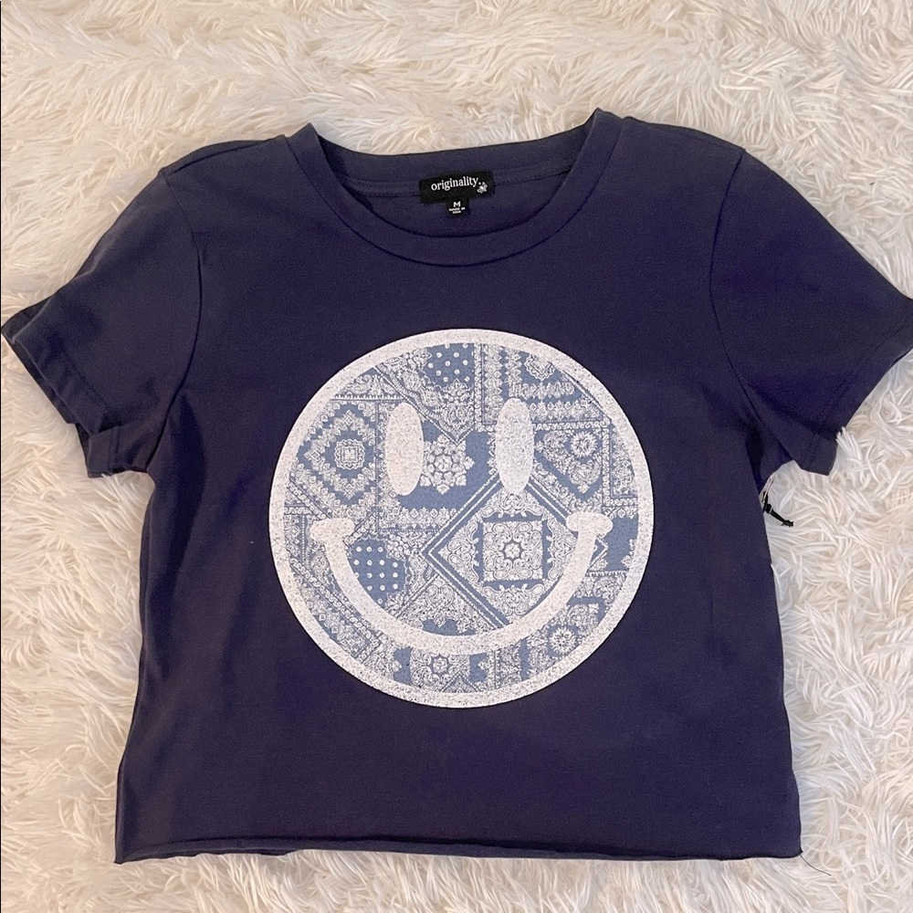 Originality Navy Blue Kids T-Shirt with Smiley Design Size Medium NWT